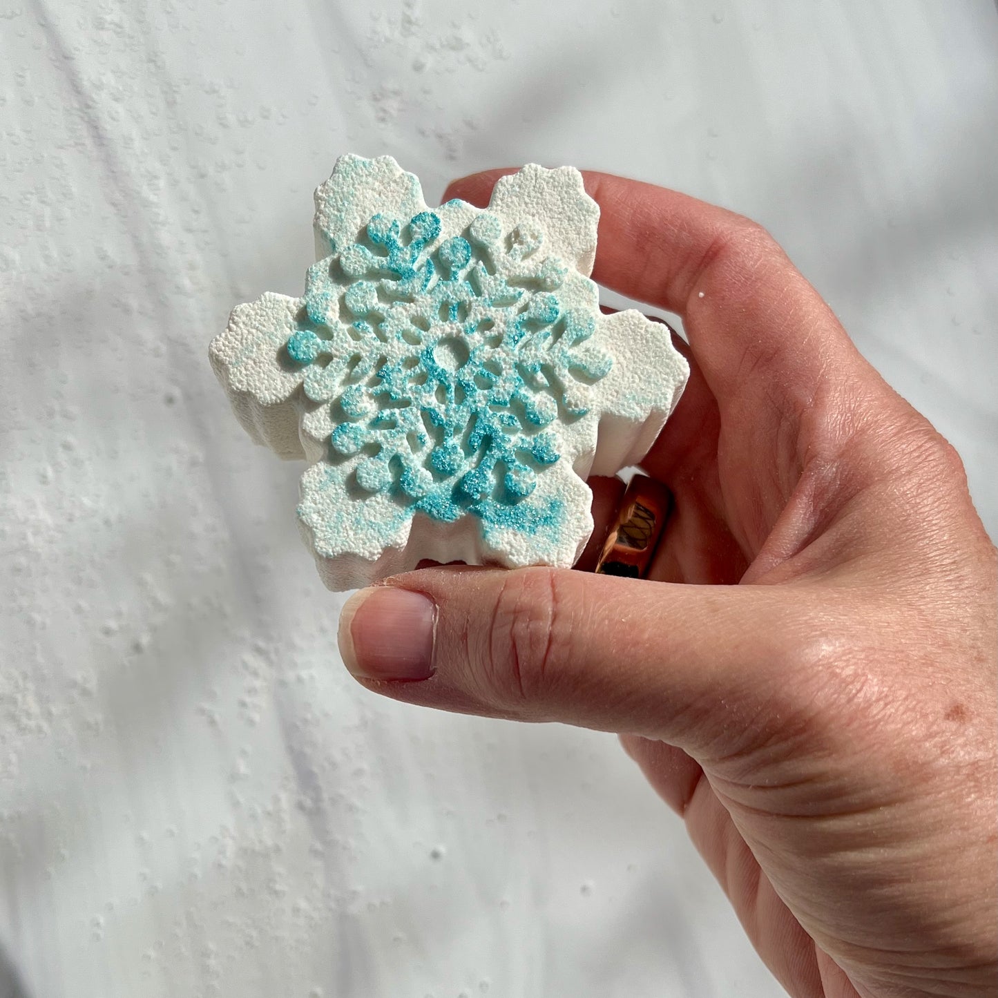 Snowflake Shower Steamers, Snowflake Bath Bombs, Bath Fizzies, Holiday Gifts, Christmas Stocking Stuffers, Warm Winter Scent, 3 oz each