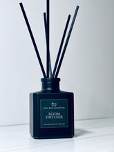 Load image into Gallery viewer, Reed Room Diffuser, Dark Musk &amp; Sandalwood Scent: Midnight Soul, Natural Home and Room Fragrance,  Natural Air Freshener, Black Reeds, Spa Diffuser Gift
