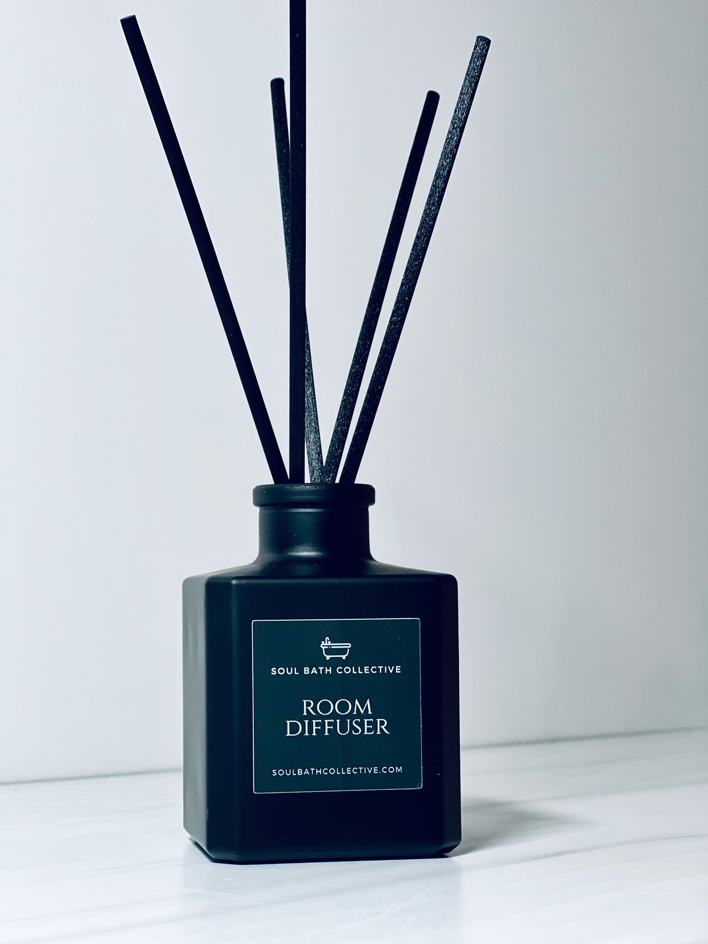 Reed Room Diffuser, Vanilla Lavender Scent: Calm Soul, Natural Home & Room Fragrance, Natural Air Freshener, Black Reeds, Spa Diffuser Gift